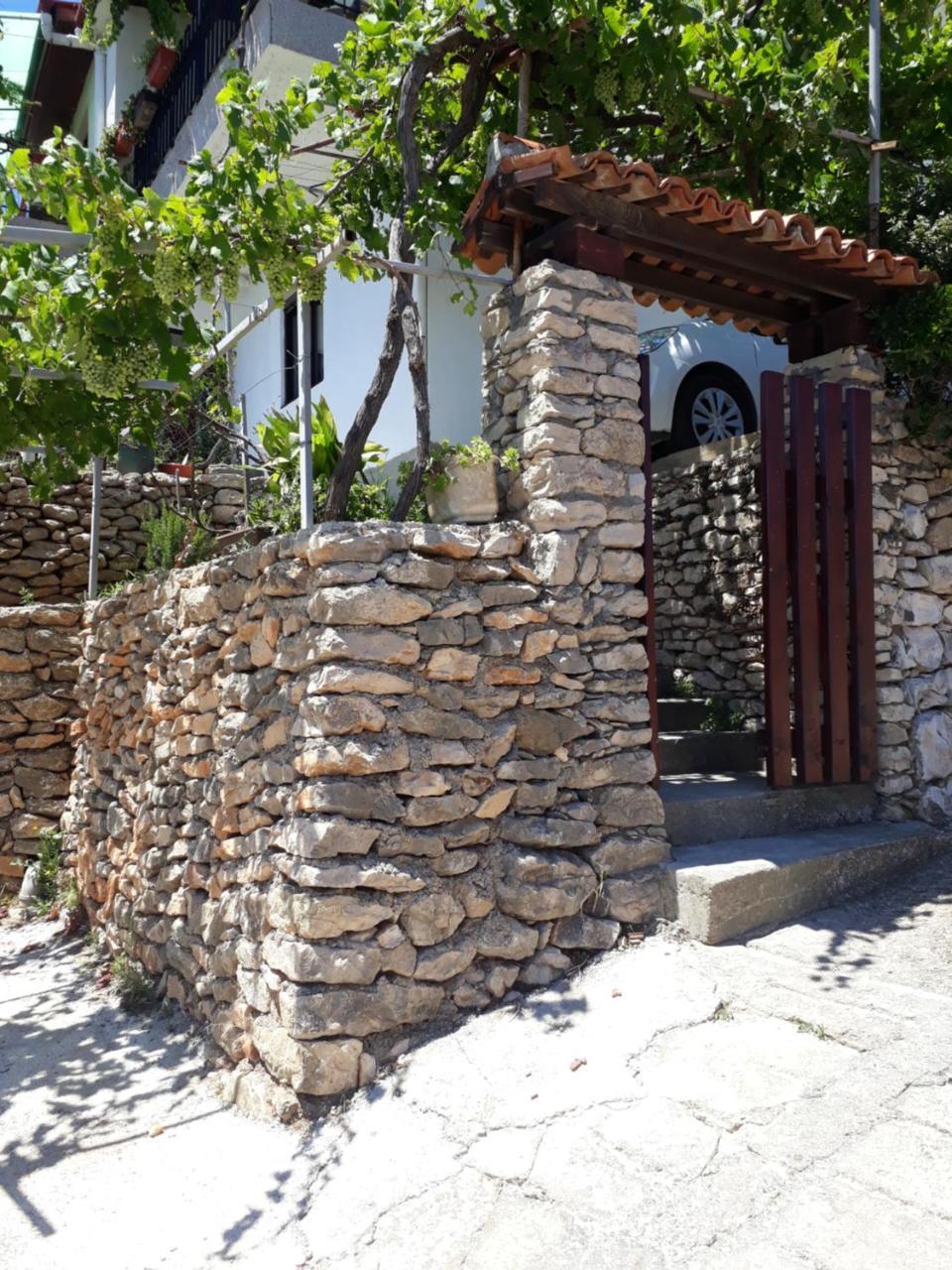 Apartman Sb Ulcinj Buitenkant foto